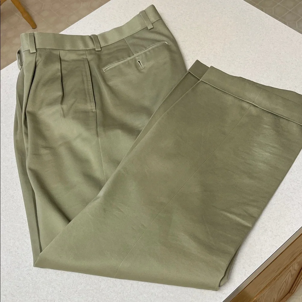Brooks Brothers Men's Tan Pants - Picture 1 of 4